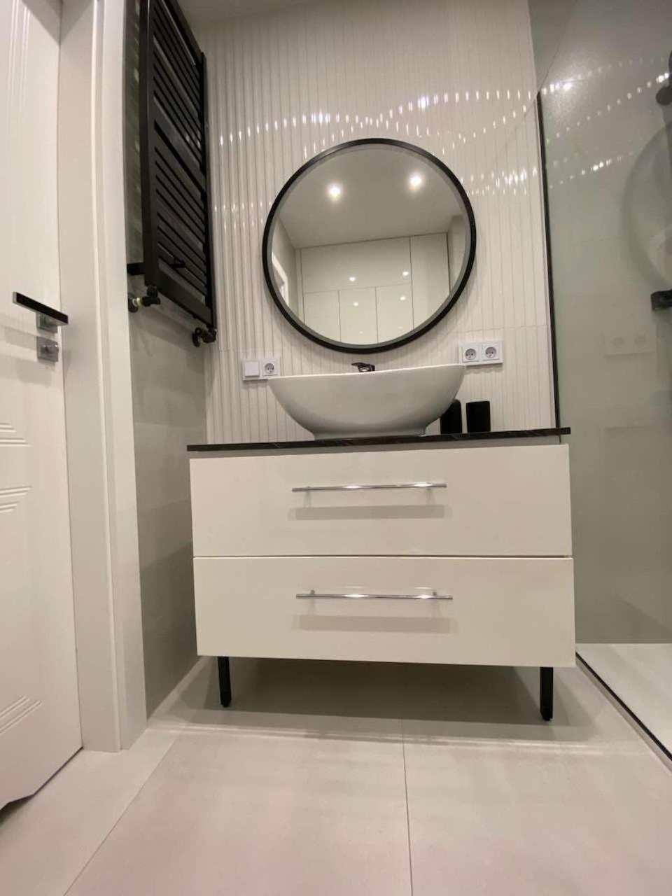 Apartamento Apartament Nad Wisla Spacerem Do Centrum I Starego Miasta Varsovia