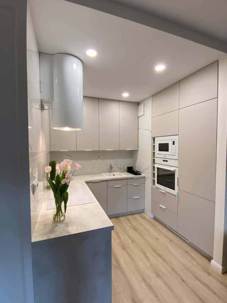 Apartament Nad Wisla Spacerem Do Centrum I Starego Miasta Apartamento Varsovia